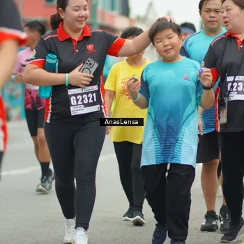 Runner Photo 8858359