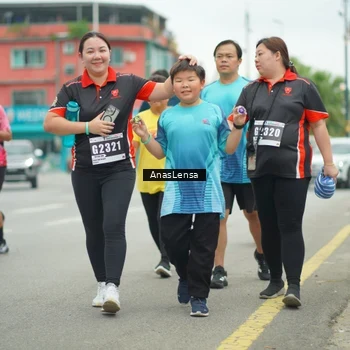 Runner Photo 8858391
