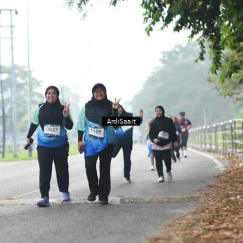 Runner Photo 8858392