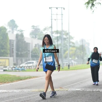 Runner Photo 8858400