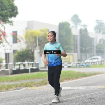 Runner Photo 8858418