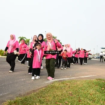 Runner Photo 8858421