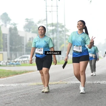 Runner Photo 8858437