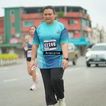 Runner Photo 8858448
