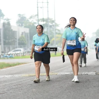 Runner Photo 8858453