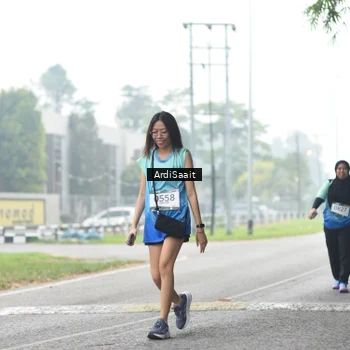 Runner Photo 8858458