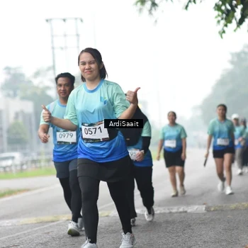 Runner Photo 8858462