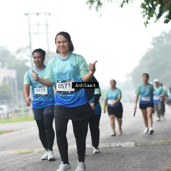 Runner Photo 8858463