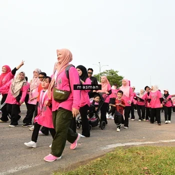 Runner Photo 8858465