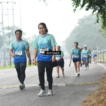 Runner Photo 8858472