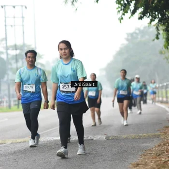 Runner Photo 8858475