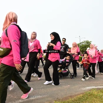 Runner Photo 8858477