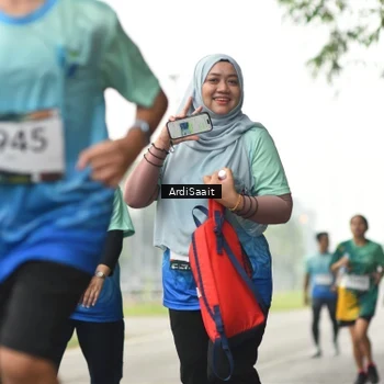 Runner Photo 8858497