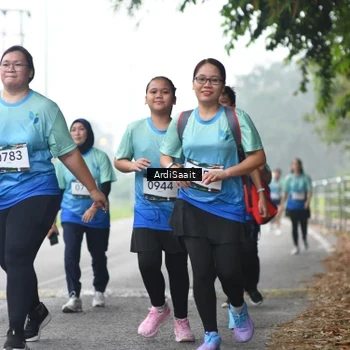 Runner Photo 8858503