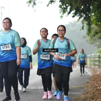 Runner Photo 8858504