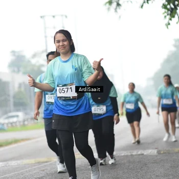 Runner Photo 8858505