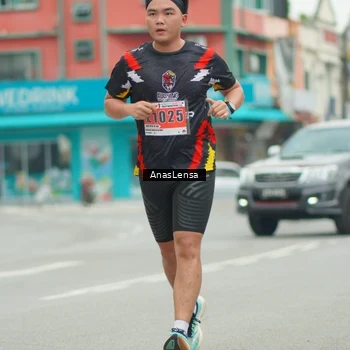 Runner Photo 8858510