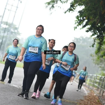 Runner Photo 8858511