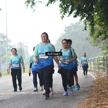 Runner Photo 8858513