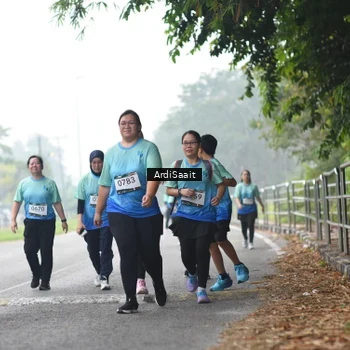Runner Photo 8858527