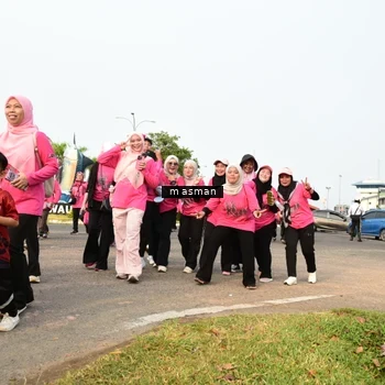 Runner Photo 8858529