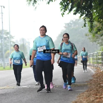 Runner Photo 8858549
