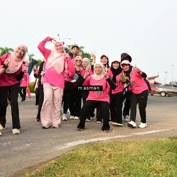 Runner Photo 8858555