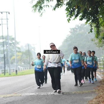 Runner Photo 8858557