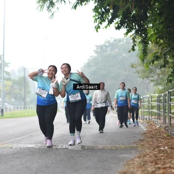 Runner Photo 8858563