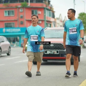Runner Photo 8858566