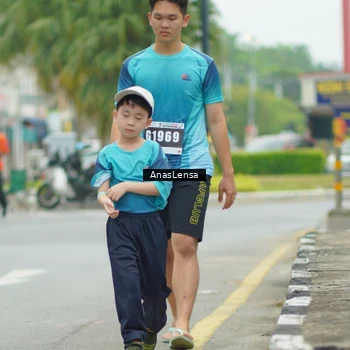 Runner Photo 8858571