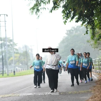 Runner Photo 8858574
