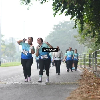 Runner Photo 8858575