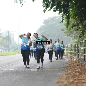 Runner Photo 8858583