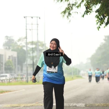 Runner Photo 8858596