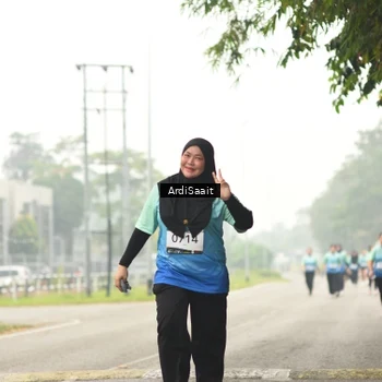 Runner Photo 8858601