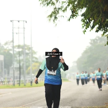 Runner Photo 8858610