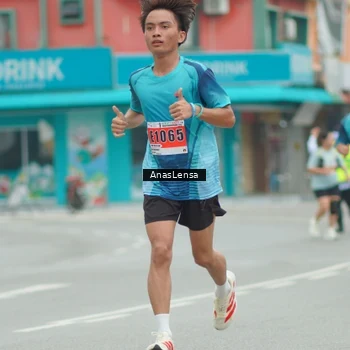 Runner Photo 8858648