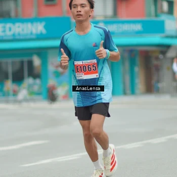 Runner Photo 8858655