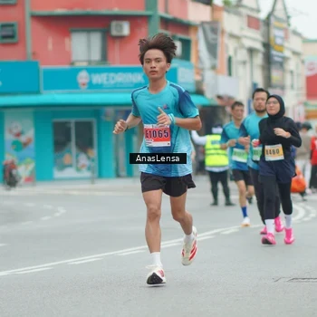 Runner Photo 8858657