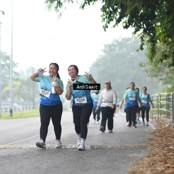 Runner Photo 8858663