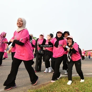 Runner Photo 8858664