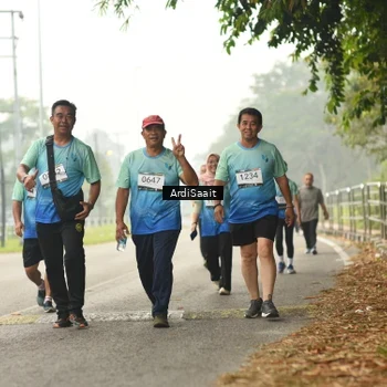 Runner Photo 8858667