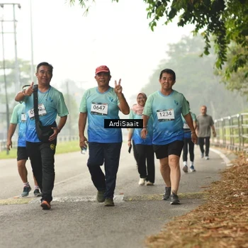 Runner Photo 8858668