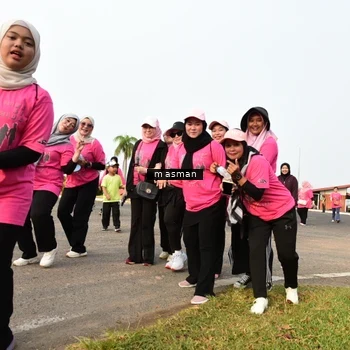 Runner Photo 8858674