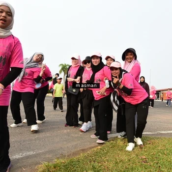Runner Photo 8858675