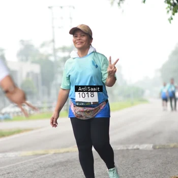 Runner Photo 8858699