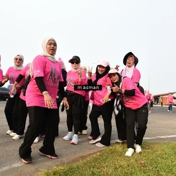 Runner Photo 8858715