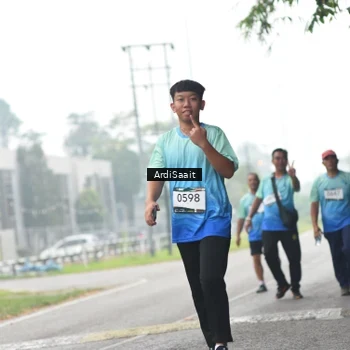 Runner Photo 8858728