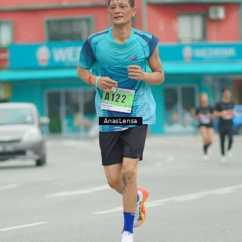 Runner Photo 8858730